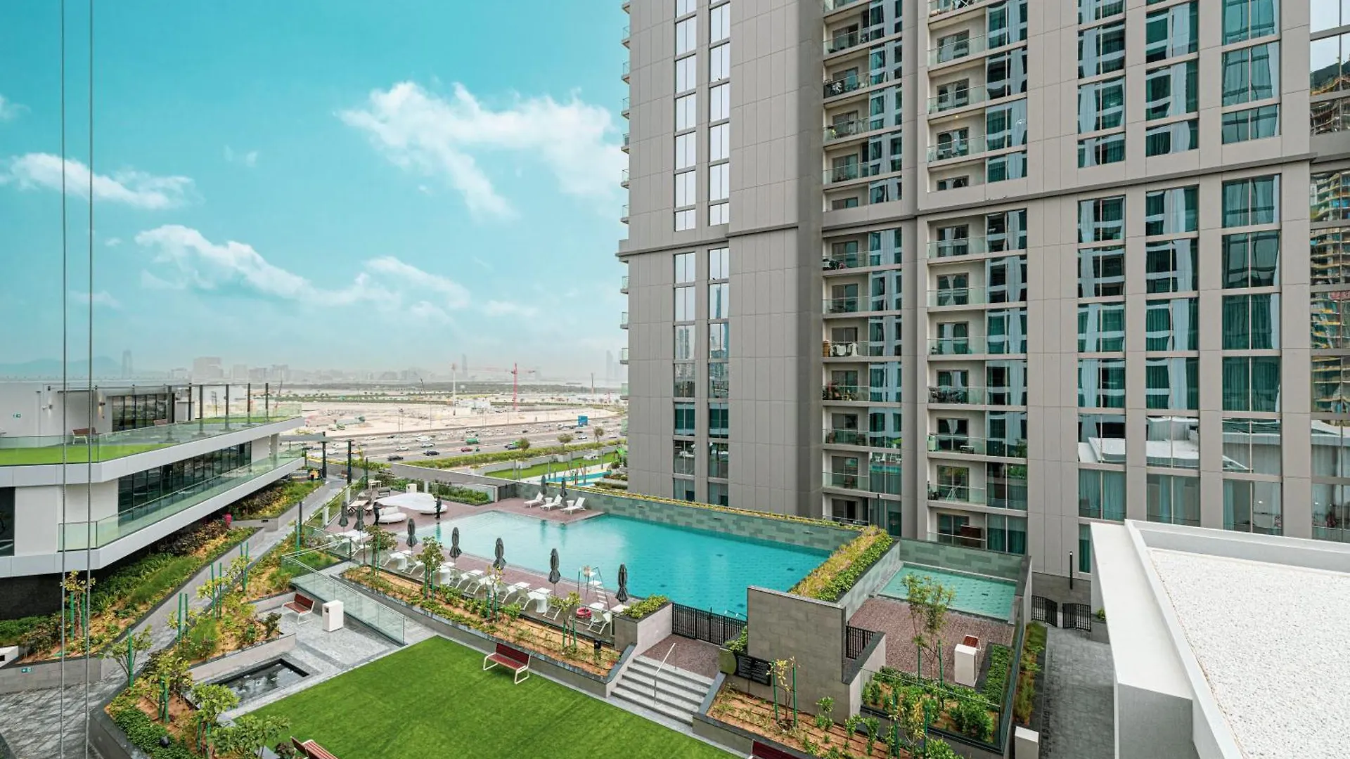 Chic 2Br Creek Vista, Near Downtown, Burj Khalifa And Dubai Mall 0*,  United Arab Emirates