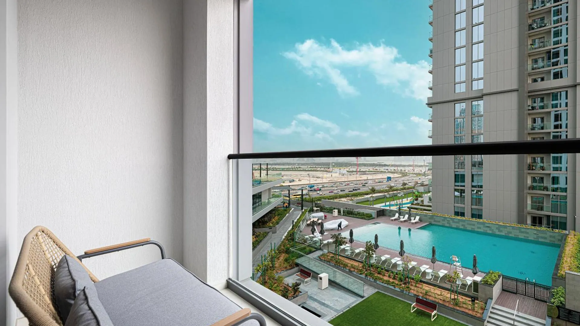 Apartment Chic 2Br Creek Vista, Near Downtown, Burj Khalifa And Dubai Mall