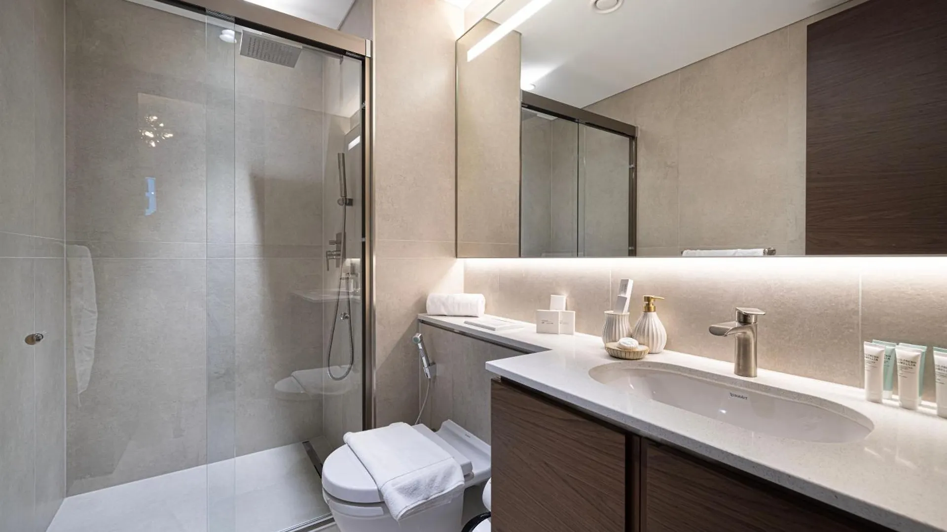 Chic 2Br Creek Vista, Near Downtown, Burj Khalifa And Dubai Mall 0*,