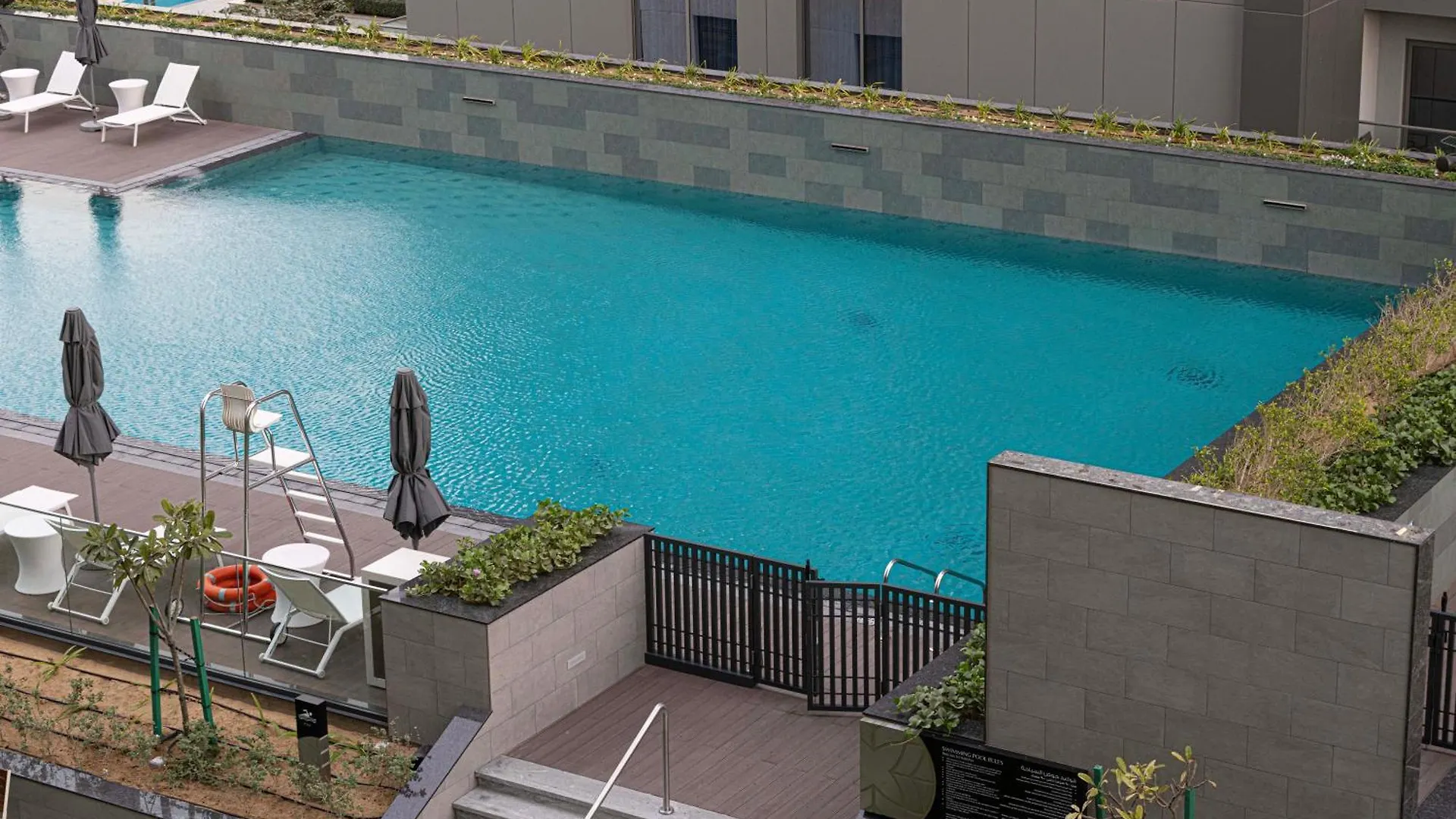 Chic 2Br Creek Vista, Near Downtown, Burj Khalifa And Dubai Mall 0*,