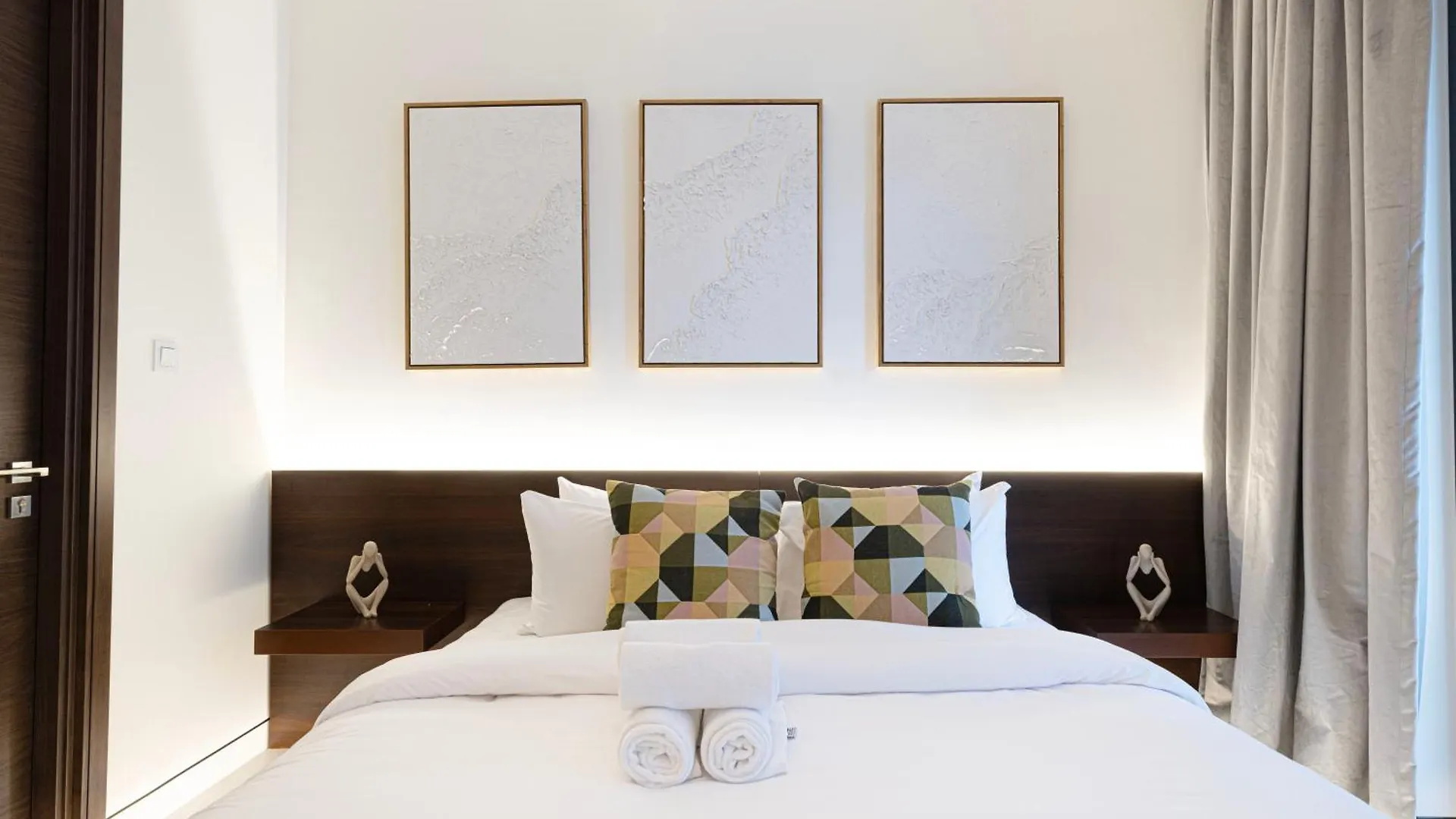 Chic 2Br Creek Vista, Near Downtown, Burj Khalifa And Dubai Mall Apartment